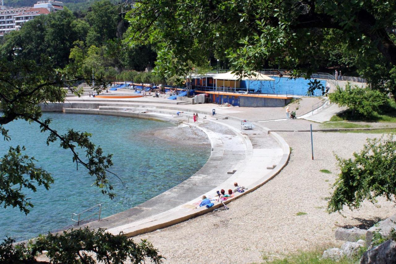 Apartments With A Parking Space Lovran, Opatija - 7713 מראה חיצוני תמונה