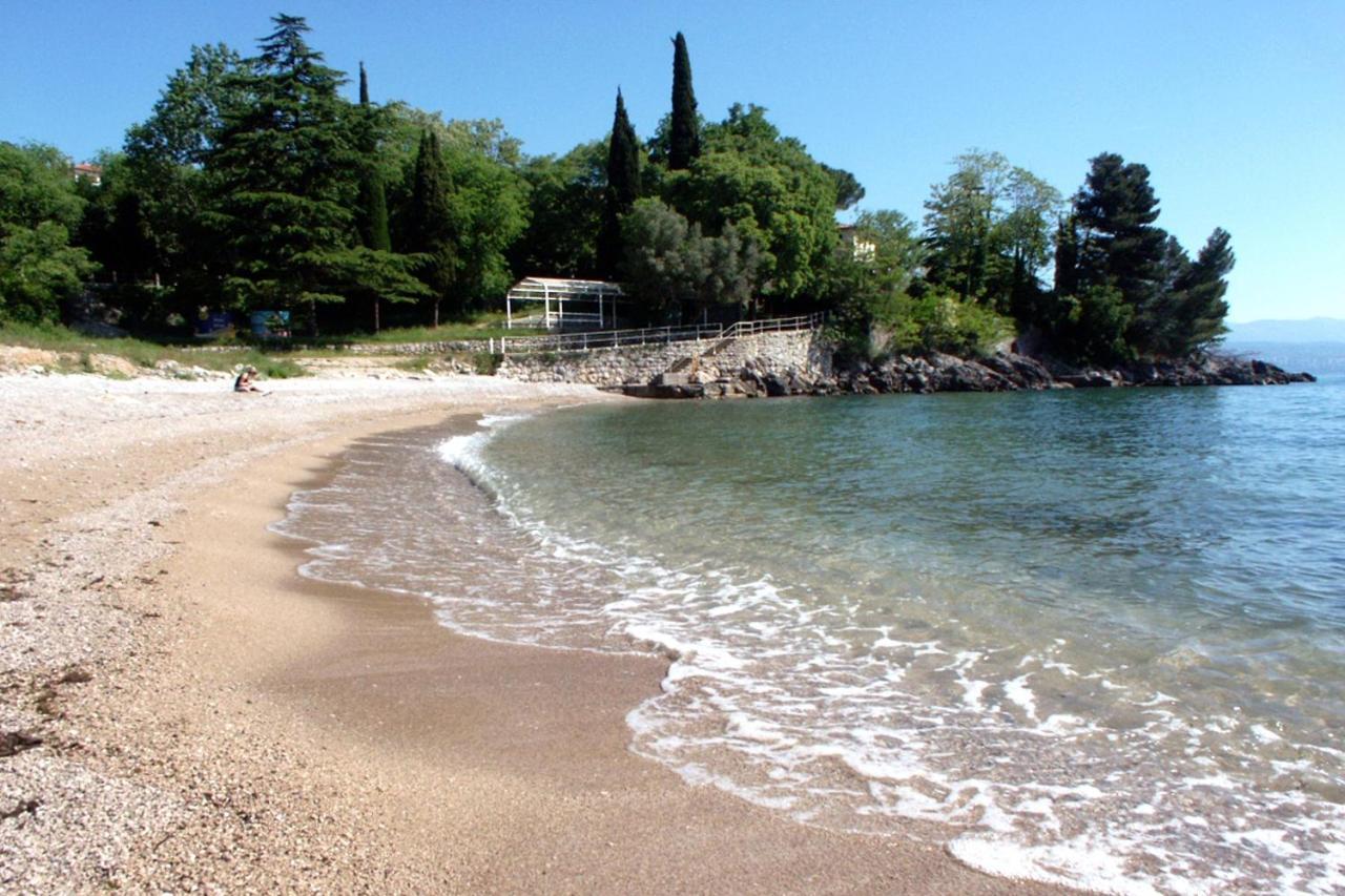 Apartments With A Parking Space Lovran, Opatija - 7713 מראה חיצוני תמונה