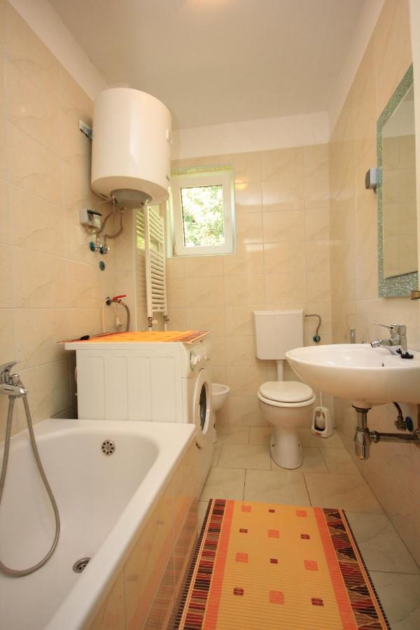 Apartments With A Parking Space Lovran, Opatija - 7713 מראה חיצוני תמונה